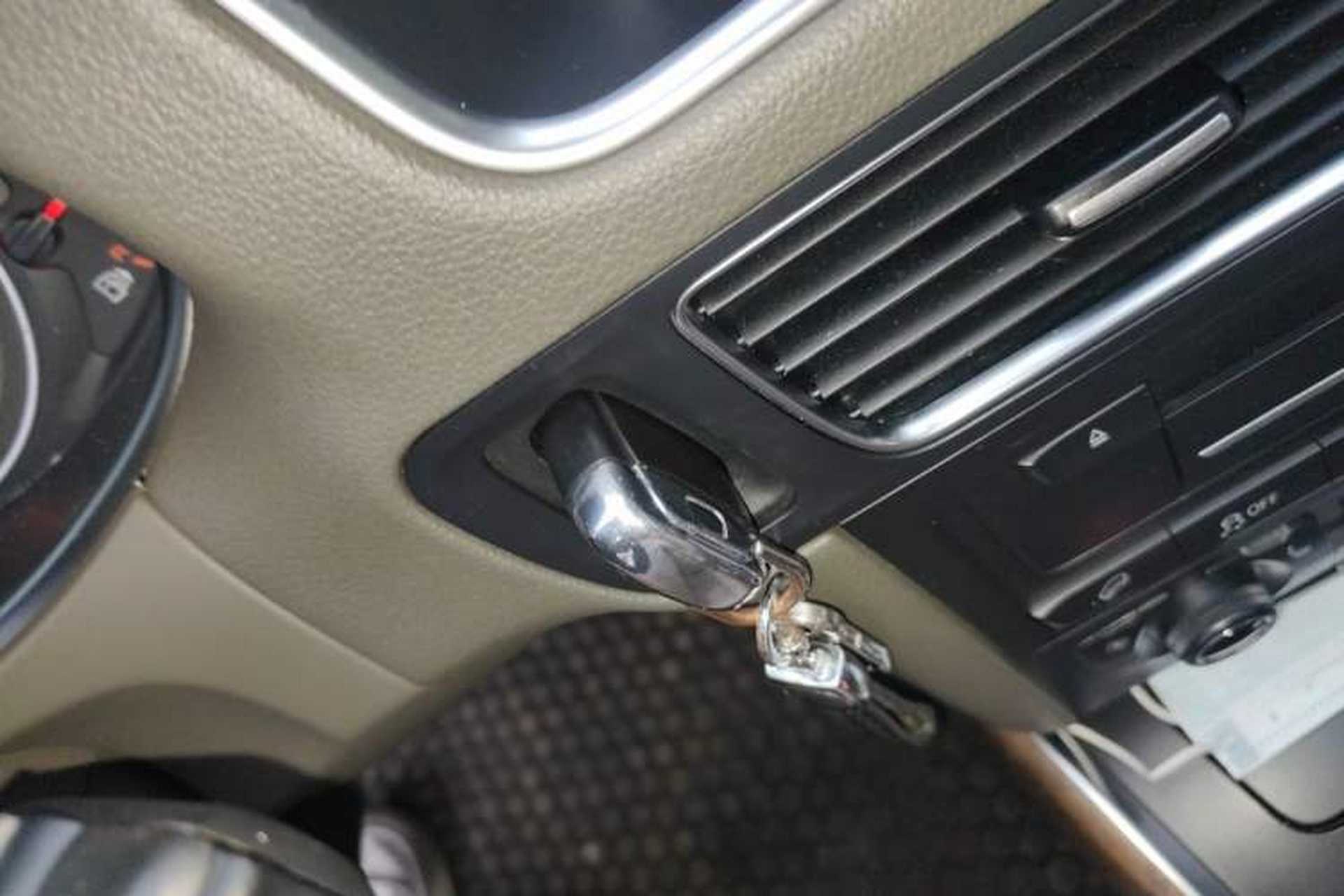 Used Audi Q5 2010 3.2 FSI Sport Edition Vehicle Key