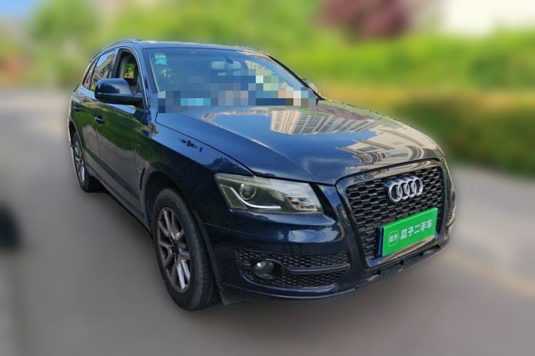 Used Audi Q5 2010 3.2 FSI Off-road Version Front Right 45 Deg