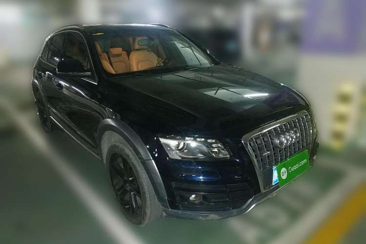Used Audi Q5 2010 2.0TFSI Off-Road Version Front Right 45 Deg