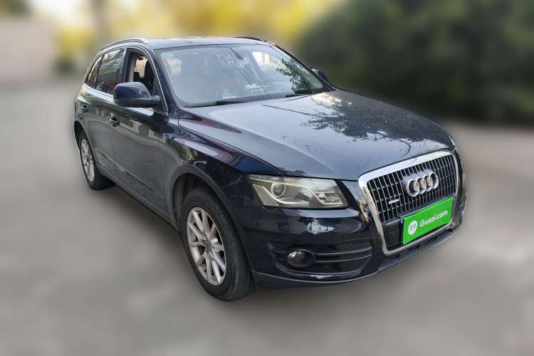 Used Audi Q5 2010 2.0TFSI Comfort Version Front Right 45 Deg