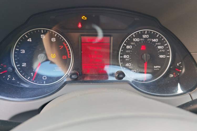 Used Audi Q5 2010 3.2 FSI Off-road Version Instrument Cluster