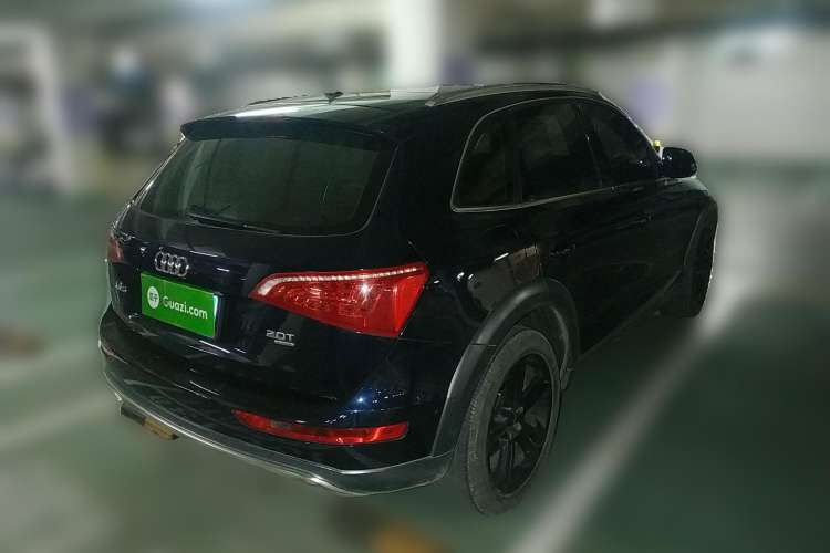 Used Audi Q5 2010 2.0TFSI Off-Road Version Rear Right 45 Deg