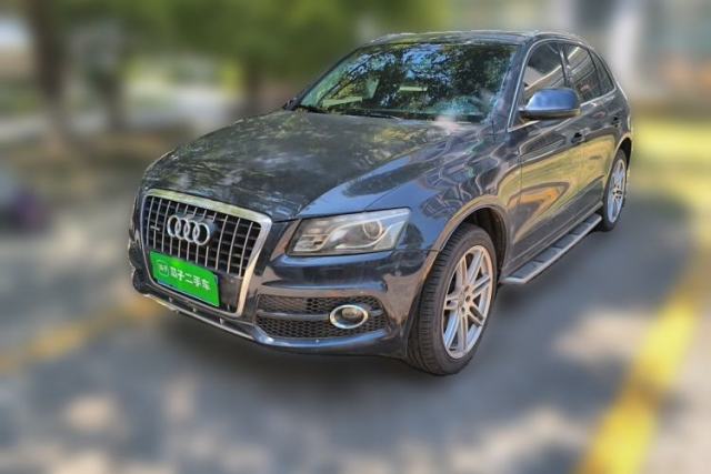 Ojetý Audi Q5 2010 2.0TFSI Sport Edition