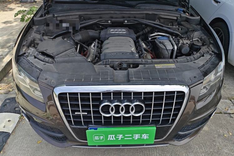 Used Audi Q5 2010 3.2 FSI Sport Edition Engine Bay