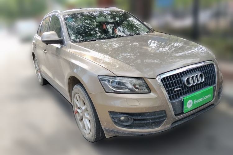 Used Audi Q5  Front Right 45 Deg