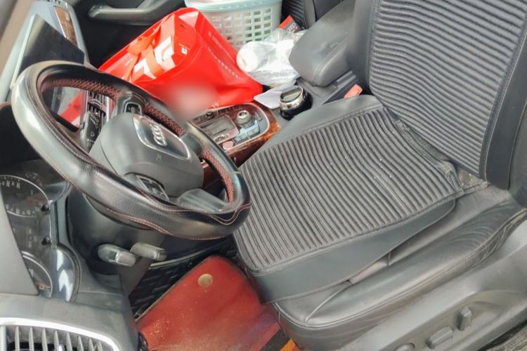 Used Audi Q5  Left Front Seat