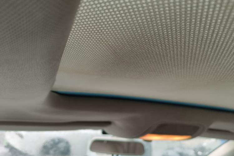Used Audi Q5 2010 2.0TFSI Trendy Edition Headliner