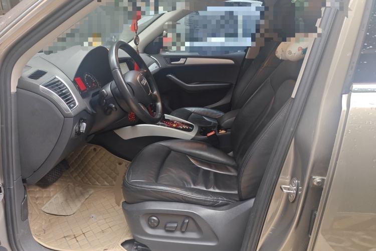 Used Audi Q5 2010 2.0TFSI Technology Edition Left Front Seat