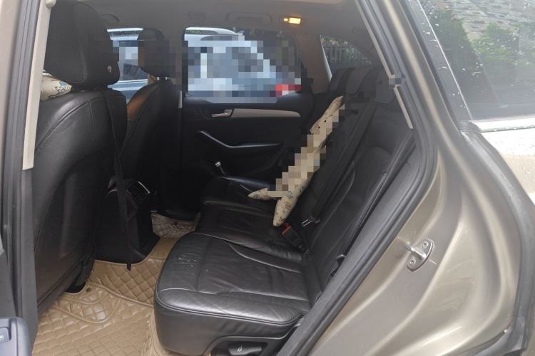 Used Audi Q5 2010 2.0TFSI Technology Edition Left Rear Seat