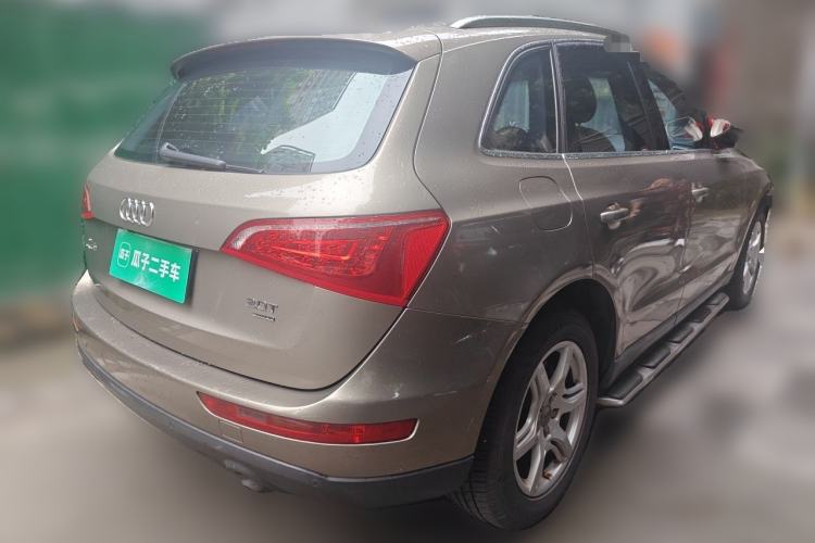 Used Audi Q5 2010 2.0TFSI Technology Edition Rear Right 45 Deg