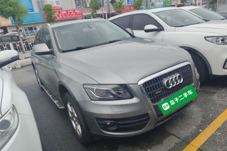 Used Audi Q5 2010 2.0TFSI Technology Edition Front Right 45 Deg