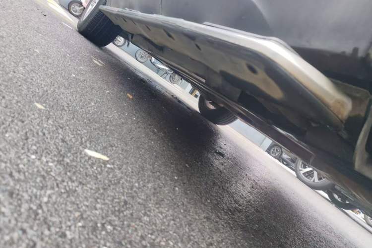 Used Audi Q5 2010 2.0TFSI Technology Edition Left Side Sill