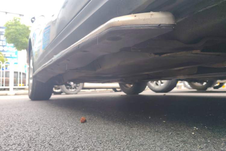 Used Audi Q5 2010 2.0TFSI Technology Edition Right Side Sill