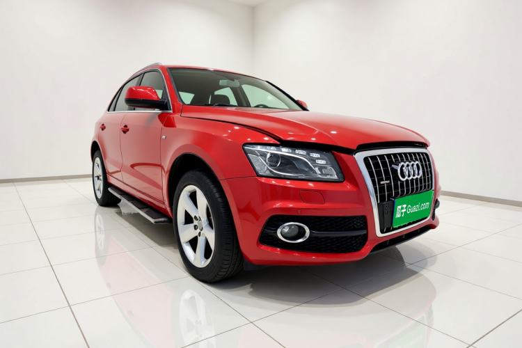 Used Audi Q5 2010 3.2 FSI Sport Edition Front Right 45 Deg