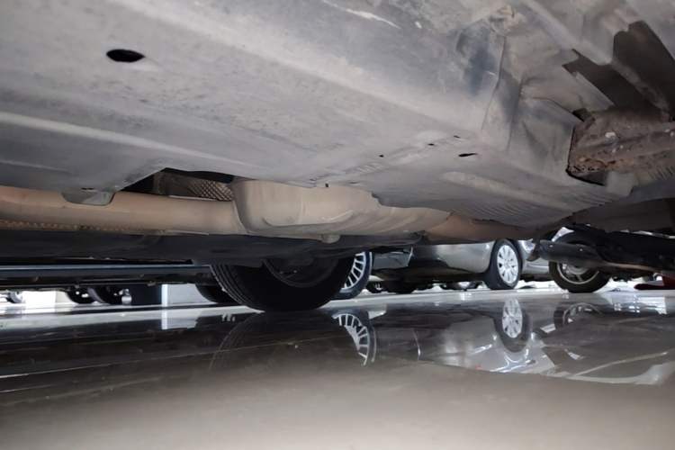 Used Audi Q5 2010 2.0TFSI Comfort Version Chassis Rear Left