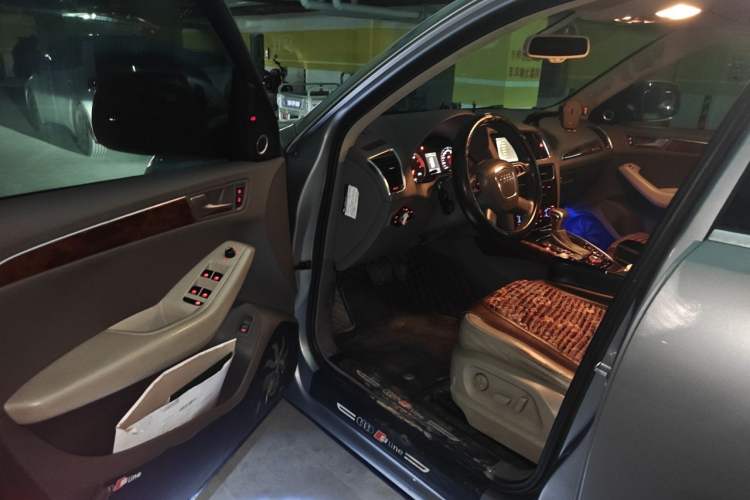 Used Audi Q5 2010 2.0TFSI Comfort Version Driver Seat