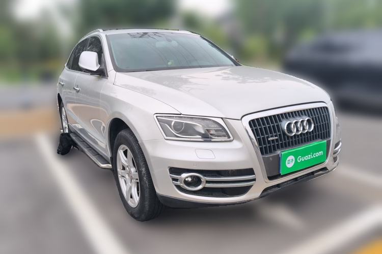 Used Audi Q5 2010 2.0TFSI Technology Edition Front Right 45 Deg