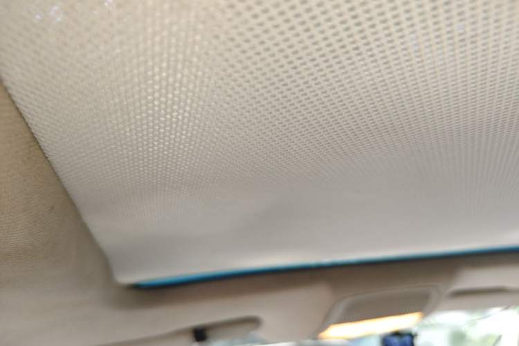 Used Audi Q5 2010 2.0TFSI Comfort Version Headliner