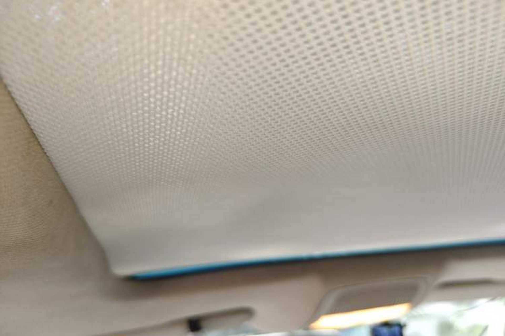 Used Audi Q5 2010 2.0TFSI Comfort Version Headliner