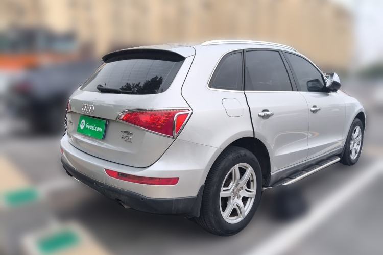 Used Audi Q5 2010 2.0TFSI Technology Edition Rear Right 45 Deg
