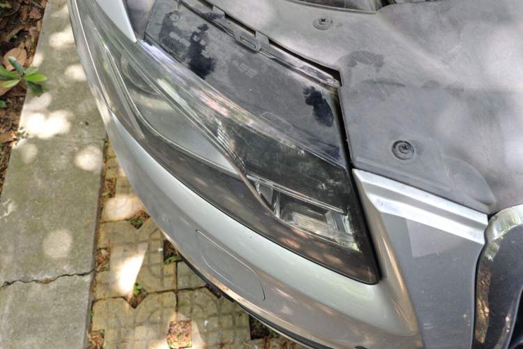 Used Audi Q5 2010 2.0TFSI Comfort Version Right Front Headlight