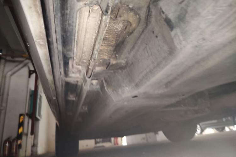 Used Audi Q5 2010 2.0TFSI Sport Edition Chassis Front Left
