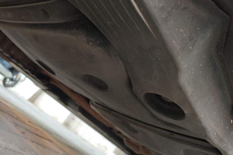Used Audi Q5 2010 3.2 FSI Sport Edition Chassis Rear Right