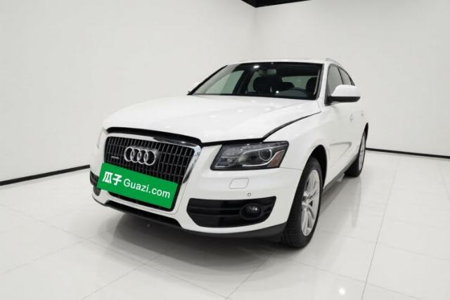 Audi Q5 2010 2.0TFSI Comfort Version مستعملة