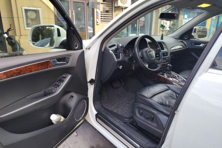 Used Audi Q5 2010 2.0TFSI Comfort Version Driver Seat