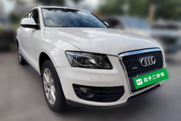 Used Audi Q5 2010 2.0TFSI Comfort Version Front Right 45 Deg