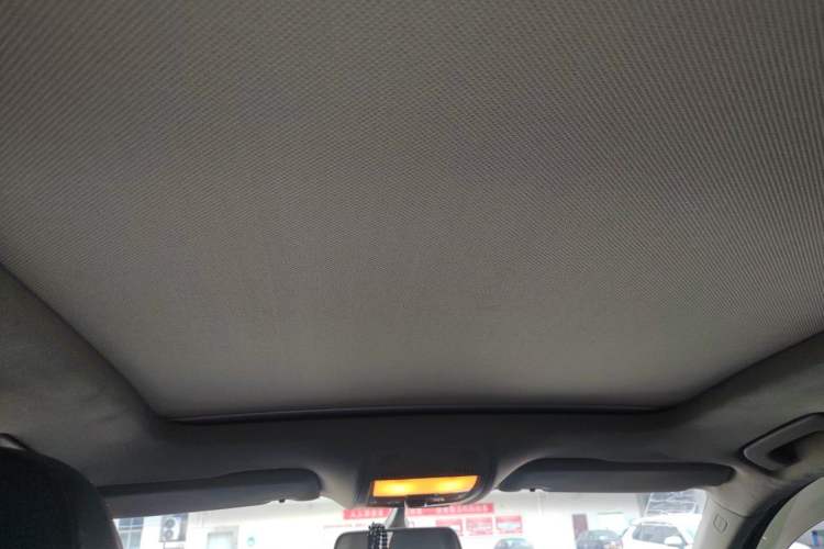 Used Audi Q5 2010 2.0TFSI Comfort Version Headliner
