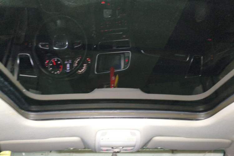 Used Audi Q5 2010 3.2 FSI Sport Edition Headliner