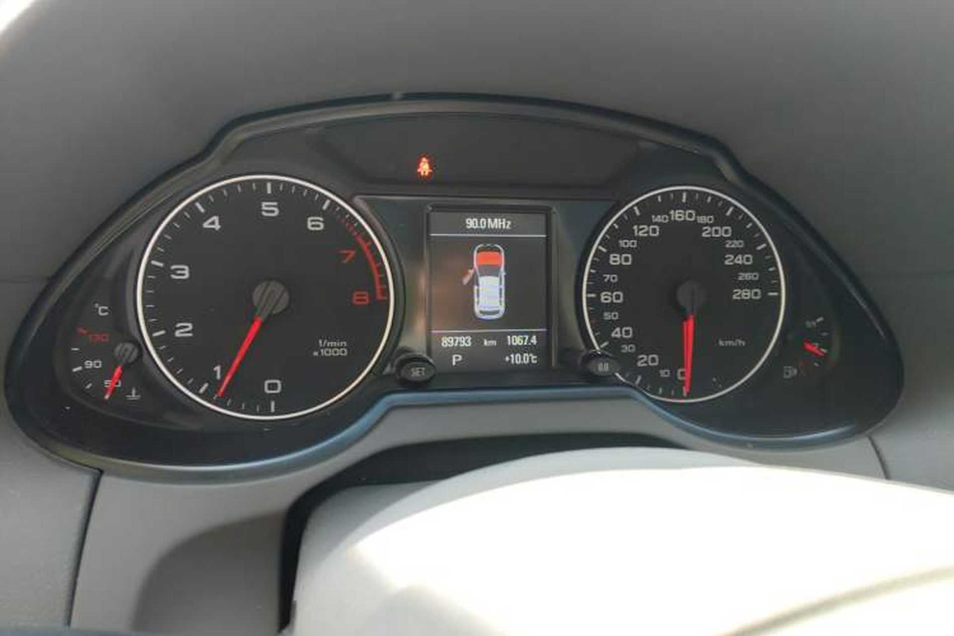 Used Audi Q5 2010 3.2 FSI Off-road Version Instrument Cluster