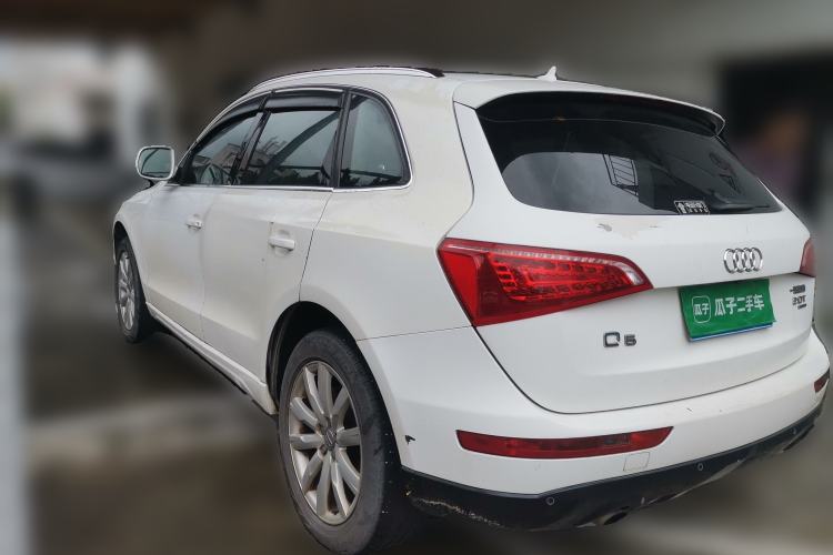 Used Audi Q5 2010 2.0TFSI Luxury Edition Rear Left 45 Deg