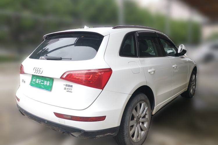 Used Audi Q5 2010 2.0TFSI Luxury Edition Rear Right 45 Deg