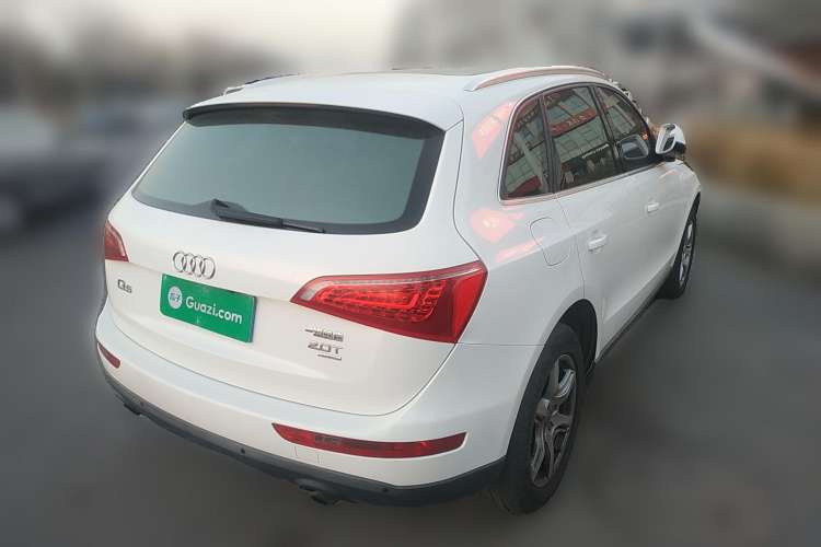 Used Audi Q5 2010 2.0TFSI Technology Edition Rear Right 45 Deg