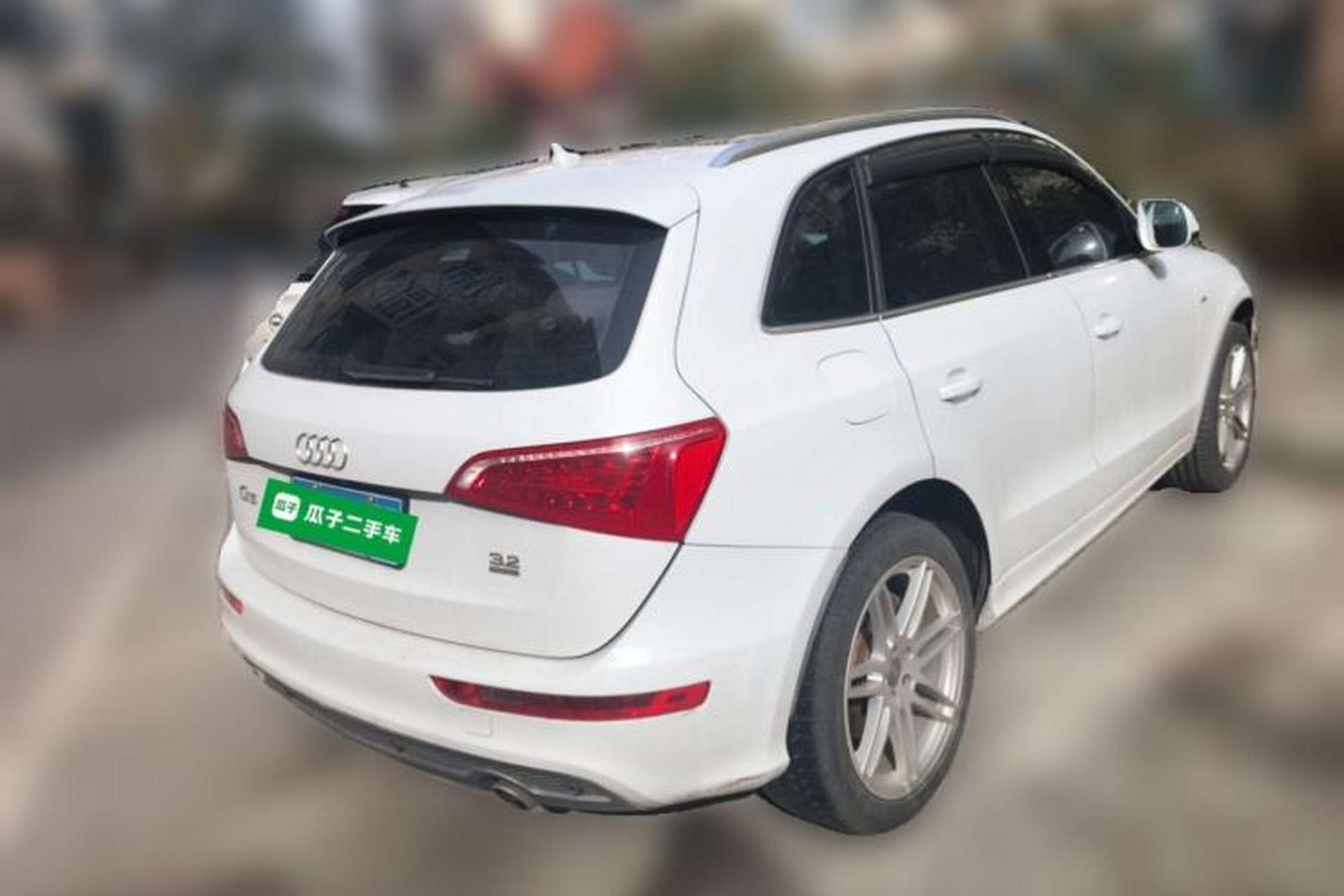 Used Audi Q5 2010 3.2 FSI Sport Edition Rear Right 45 Deg