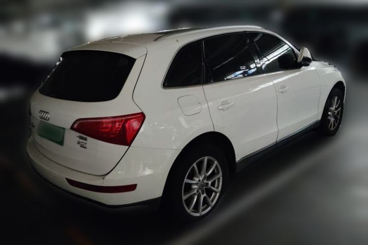 Used Audi Q5 2010 2.0TFSI Comfort Version Rear Right 45 Deg