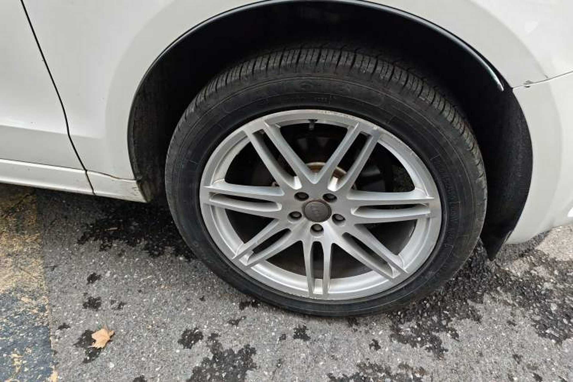 Used Audi Q5 2010 2.0TFSI Sport Edition Right Front Wheel Hub