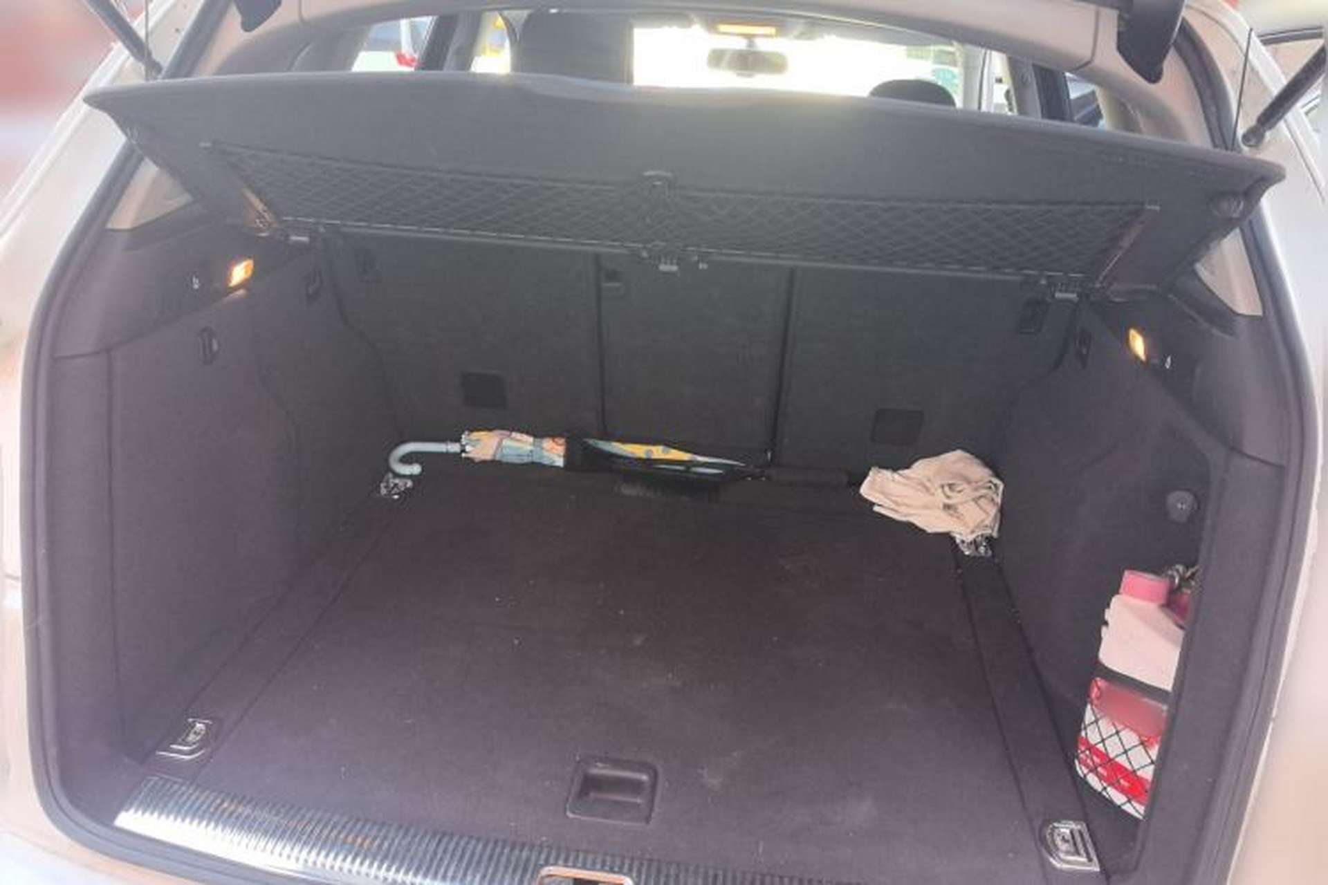 Used Audi Q5 2010 3.2 FSI Sport Edition Trunk