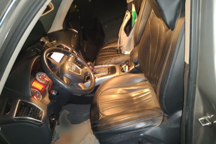 Used Audi Q5 2010 2.0TFSI Trendy Edition Left Front Seat