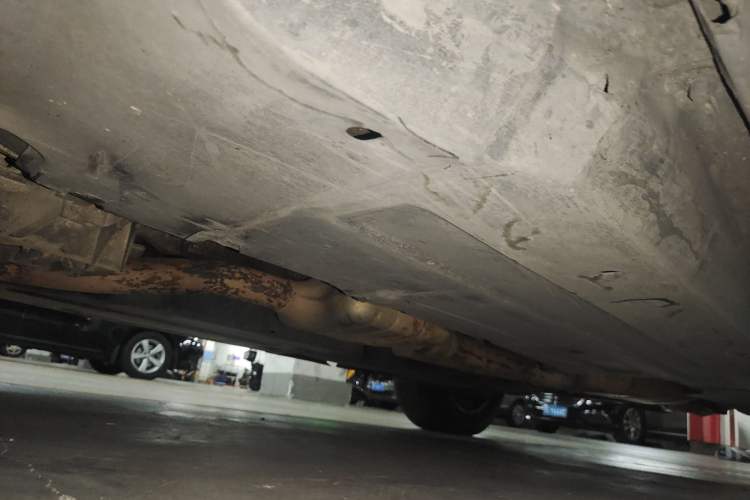 Used Audi Q5 2011 2.0TFSI Technology Model Chassis Front Left