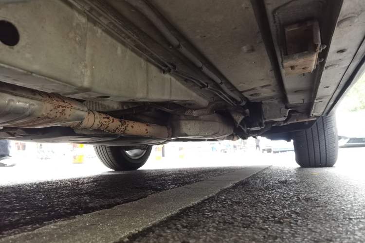 Used Audi Q5 2011 2.0TFSI Technology Model Chassis Front Left
