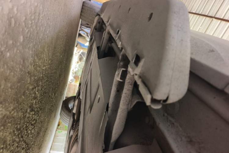 Used Audi Q5 2011 2.0TFSI Comfort Version Chassis Front Right