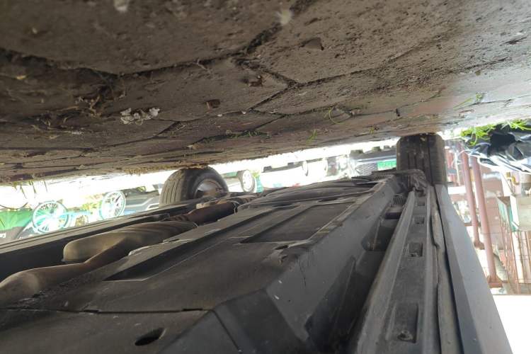 Used Audi Q5 2011 2.0TFSI Comfort Version Chassis Front Right