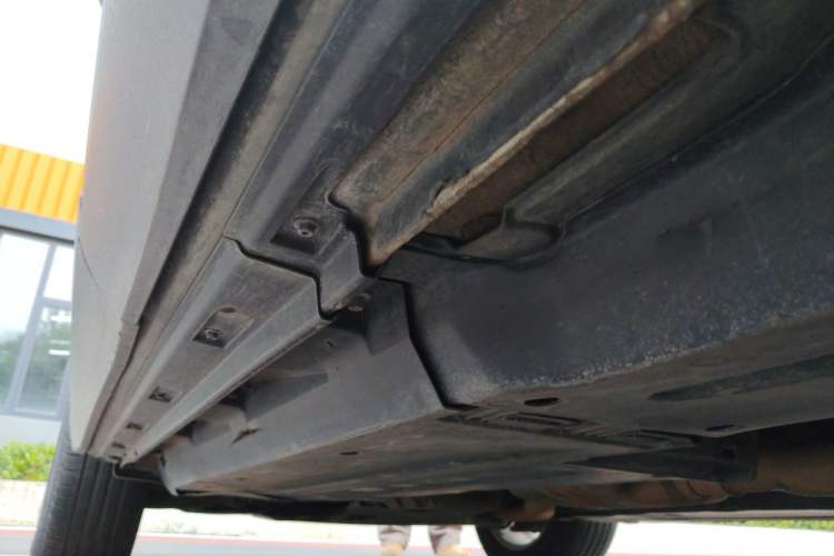 Used Audi Q5 2011 2.0TFSI Comfort Version Chassis Rear Left