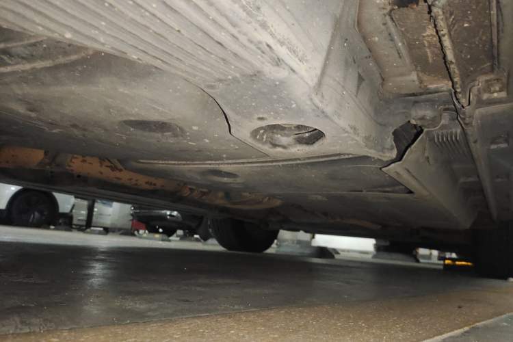 Used Audi Q5 2011 2.0TFSI Technology Model Chassis Rear Right