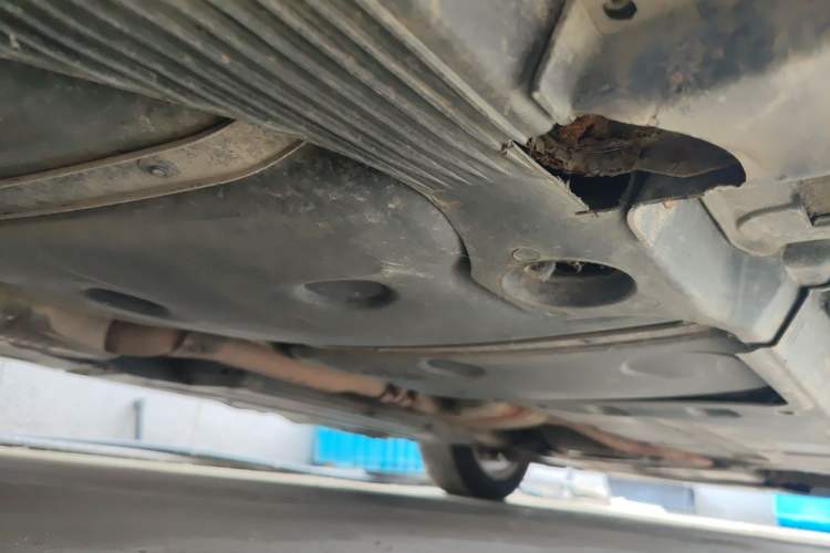 Used Audi Q5 2011 2.0TFSI Technology Model Chassis Rear Right