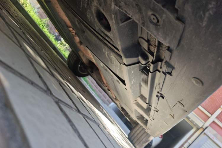 Used Audi Q5 2011 2.0TFSI Luxury Edition Chassis Rear Right