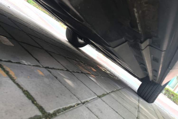 Used Audi Q5 2011 2.0TFSI Comfort Version Chassis Rear Right